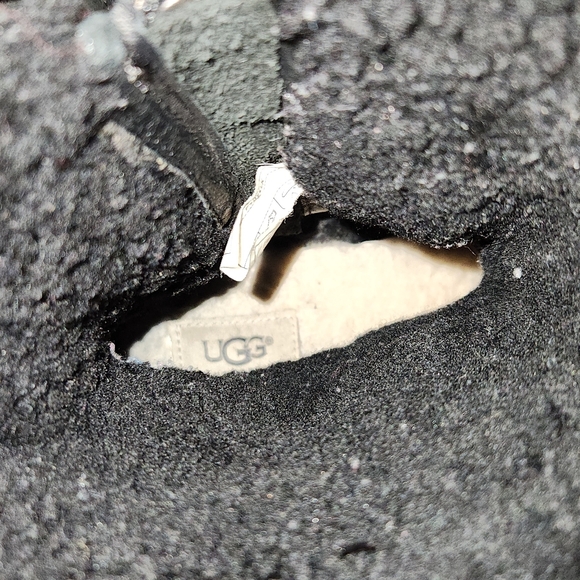 UGG Black and Dark Gray Blayre 11 Winter Boots Size 8.5 - Picture 5 of 9